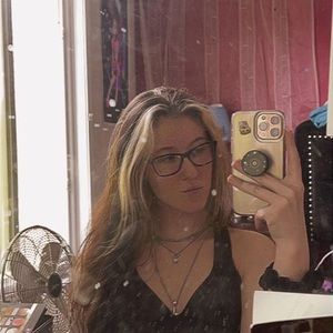 Meet your Posher, Paige